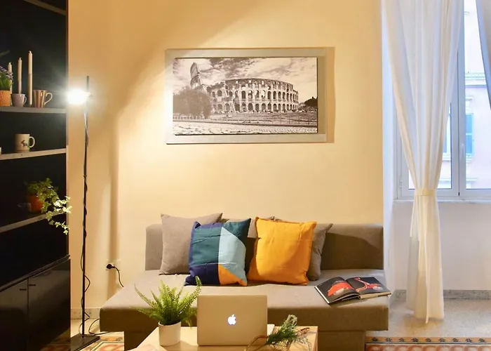 St Peter Apartment *