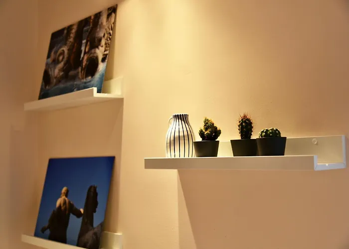 St Peter Apartment *